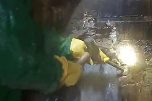 南充消防水池堵漏施工视频
